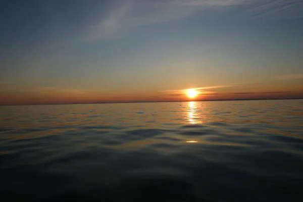 calm-water-sunset-kevin-dunham[1]